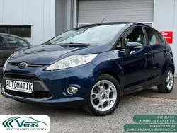 Blau Gebraucht 2011 Ford Fiesta Titanium Kleinwagen | 7.980 € (Teuer)