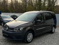 Braun Gebraucht 2015 VW Caddy Maxi Van / Kleinbus | 12.000 € (Fairer Preis)
