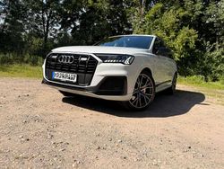 Weiß Gebraucht 2019 Audi Q7 S-Line SUV | 59.843 €