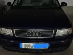 Blau Gebraucht 1997 Audi A4 Limousine | 4.000 € (Teuer)