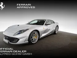 Ferrari 812