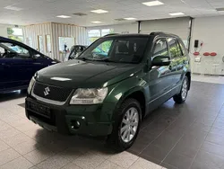 Grün Gebraucht 2009 Suzuki Grand Vitara SUV | 7.100 € (Fairer Preis)