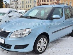 Blau Gebraucht 2013 Skoda Roomster Van / Kleinbus | 6.999 € (Teuer)