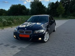 Schwarz Gebraucht 2010 BMW 330 Sport Line Limousine | 9.700 € (Guter Preis)