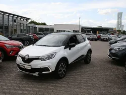 Weiß (weß mit schwarzem dach) Gebraucht 2019 Renault Captur Collection SUV | 16.490 € (Fairer Preis)