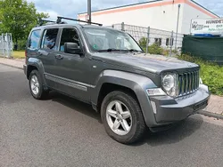 Grau Gebraucht 2013 Jeep Cherokee SUV | 5.300 €