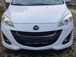Weiß Gebraucht 2010 Mazda 5 Sports-Line Van / Kleinbus | 8.299 € (Teuer)