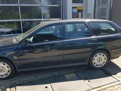 Blau Gebraucht 2000 Volvo V40 Kombi | 2.000 €