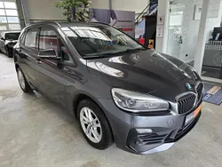 Grau Gebraucht 2020 BMW 218 Active Tourer Advantage Van / Kleinbus | 12.999 € (Fairer Preis)