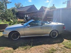 Silber Gebraucht 1999 Mercedes CLK230 Elegance Cabrio | 7.999 € (Teuer)
