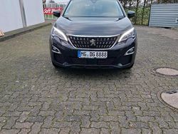 Schwarz Gebraucht 2020 Peugeot 3008 Active SUV | 16.500 € (Fairer Preis)
