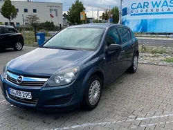 Blau Gebraucht 2009 Opel Astra Edition Limousine | 1.750 € (Guter Preis)