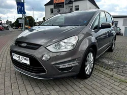 Braun Gebraucht 2014 Ford S-MAX Titanium Van / Kleinbus | 8.490 € (Guter Preis)