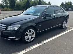 Schwarz Gebraucht 2010 Mercedes C200 Limousine | 8.000 € (Fairer Preis)