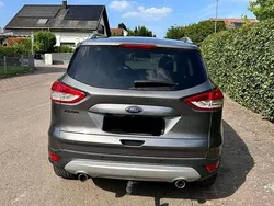 Grau Gebraucht 2014 Ford Kuga Titanium SUV | 10.790 € (Fairer Preis)