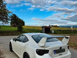 Weiß Gebraucht 2014 Subaru BRZ Coupé | 15.999 €