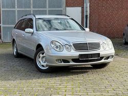 Silber Gebraucht 2004 Mercedes E240 Kombi | 6.499 € (Etwas zu teuer)
