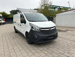Weiß Gebraucht 2016 Opel Vivaro Van | 8.300 € (Guter Preis)