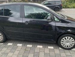 Schwarz Gebraucht 2007 VW Golf Plus Comfortline Van / Kleinbus | 900 € (Fairer Preis)
