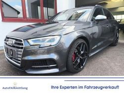 Grau Gebraucht 2017 Audi S3 Sport Limousine | 23.999 € (Fairer Preis)