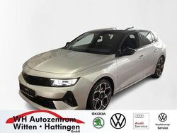 Aluminium silber metallic /dac Gebraucht 2022 Opel Astra Ultimate Limousine | 24.426 € (Etwas zu teuer)