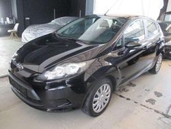 Pantherschwarz metallic Gebraucht 2012 Ford Fiesta Kleinwagen | 5.490 € (Fairer Preis)
