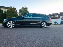 Schwarz Gebraucht 2010 Mercedes E350 Avantgarde Kombi | 6.999 € (Superpreis)
