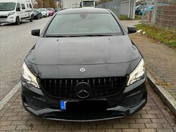 Schwarz Gebraucht 2016 Mercedes CLA200 AMG line Coupé | 18.700 € (Fairer Preis)