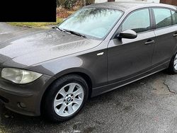Grau Gebraucht 2005 BMW 120 Sport Line Kleinwagen | 3.450 € (Fairer Preis)