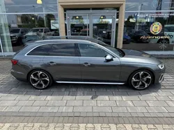 Grau Gebraucht 2022 Audi S4 Business Kombi | 42.890 € (Guter Preis)