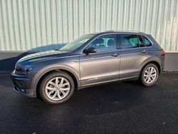 Indiumgrau Gebraucht 2021 VW Tiguan Highline SUV | 27.990 € (Guter Preis)