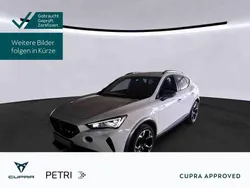"candy" weiss Gebraucht 2021 Cupra Formentor SUV | 26.430 € (Fairer Preis)