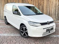 Weiß Gebraucht 2023 VW Caddy Maxi Van / Kleinbus | 28.900 € (Fairer Preis)