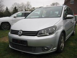 Silber Gebraucht 2010 VW Touran Trendline Van / Kleinbus | 4.950 € (Fairer Preis)