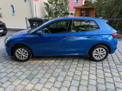 Blau Gebraucht 2024 Skoda Fabia Essence Limousine | 14.980 € (Superpreis)