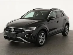 Deepblack perleffekt Neu 2025 VW T-Roc Life SUV | 34.445 € (Superpreis)