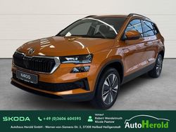 Orange Neu 2025 Skoda Karoq Tour SUV | 37.790 € (Fairer Preis)