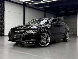 Brillantschwarz Gebraucht 2014 Audi A3 Sportback Ambition Limousine | 18.480 € (Etwas zu teuer)