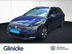 Blau Gebraucht 2024 VW Golf VIII Move Kombi | 25.360 € (Fairer Preis)