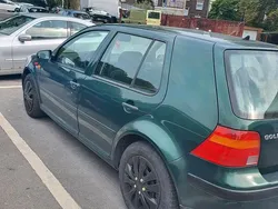 Grün Gebraucht 1998 VW Golf IV Kleinwagen | 899 €