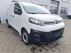 Weiss Gebraucht 2022 Citroën Jumpy Van / Kleinbus | 28.149 €