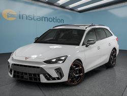 Weiß Gebraucht 2025 Cupra Leon Kombi | 39.599 € (Guter Preis)