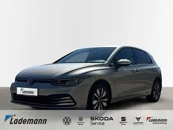 Ivory silver Gebraucht 2024 VW Golf VIII Move Limousine | 22.379 € (Guter Preis)