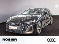 Mythosschwarz metallic Gebraucht 2024 Audi A5 Ambiente Coupé | 49.910 € (Superpreis)