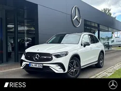 Weiß Gebraucht 2025 Mercedes GLC200 AMG SUV | 60.900 € (Teuer)