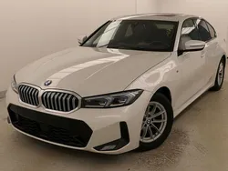 Weiß Gebraucht 2023 BMW 320 M Sport Limousine | 35.620 € (Guter Preis)