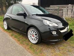 Schwarz Gebraucht 2013 Opel Adam Kleinwagen | 6.000 € (Fairer Preis)