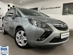 Silber Gebraucht 2012 Opel Zafira Tourer Van / Kleinbus | 10.950 € (Fairer Preis)
