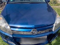 Blau Gebraucht 2005 Opel Astra Kombi | 425 € (Guter Preis)