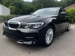 Schwarz ii Gebraucht 2022 BMW 320 Advantage Kombi | 25.990 € (Superpreis)